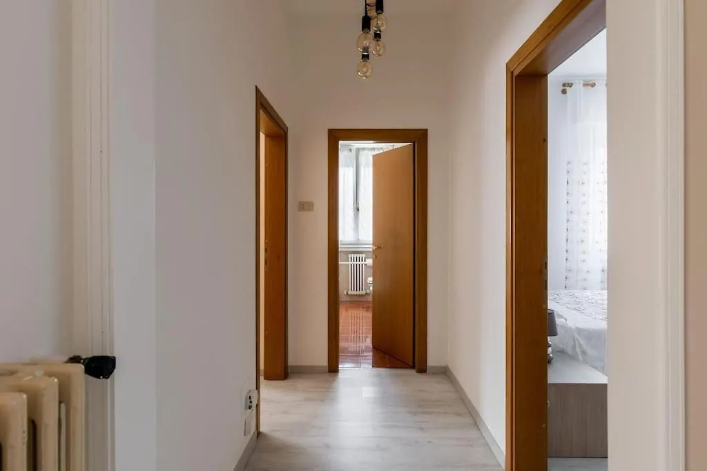 Apartment Camarco, A Pochi Passi Da Villa Erbosa Bologna Italy