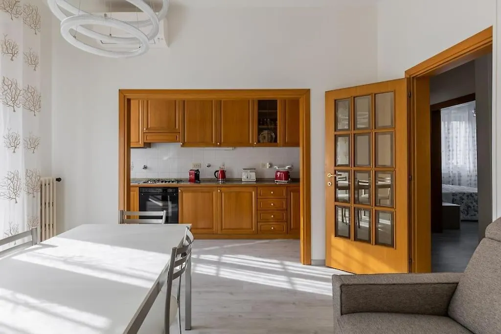 Apartment Camarco, A Pochi Passi Da Villa Erbosa Bologna Italy